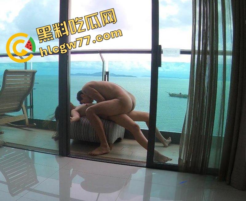 网红印度华人夫妇自拍炸裂，黑渔网丝袜海景房开操，丰臀后入扛不住老公狂射！  第10张