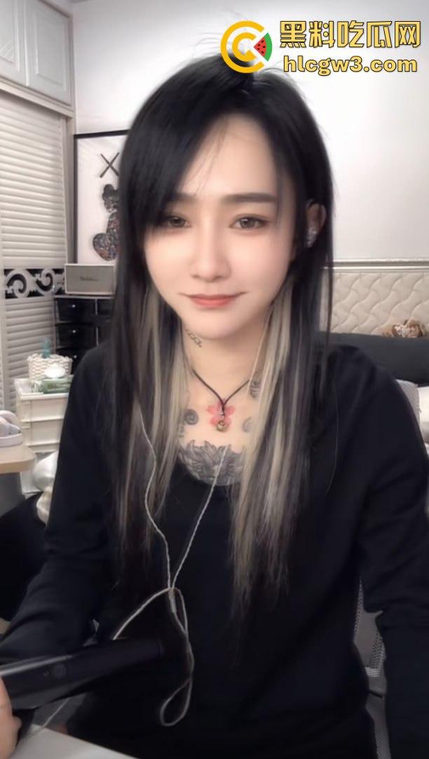 抖音千万粉丝歌手【一支沫z】与北京老头开房视频外泄 跪地舔JB主动开腿挨操 疯狂星期四V我50给你看独家! 第15张 抖音千万粉丝歌手【一支沫z】与北京老头开房视频外泄 跪地舔JB主动开腿挨操 疯狂星期四V我50给你看独家! 第15张