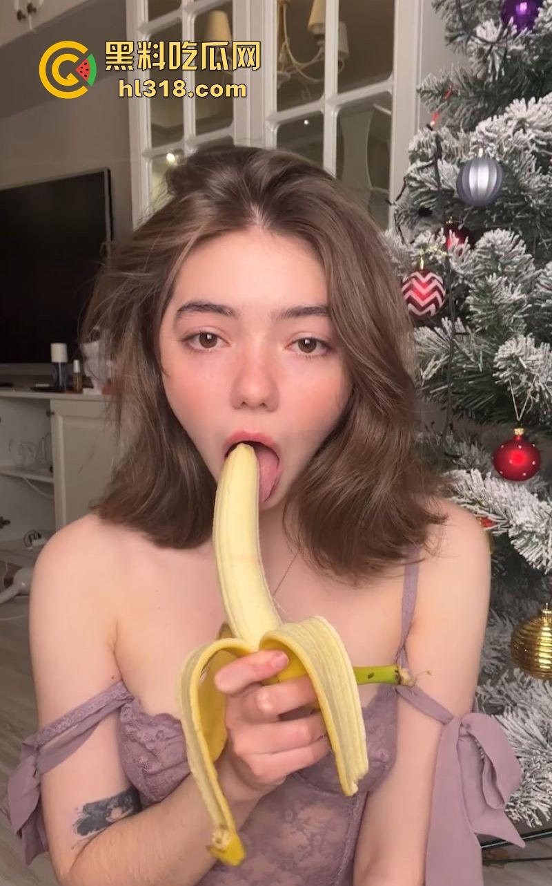 乌克兰TikTok网红【Plumpy Magee】最新福利曝光，外网颜值天花板，巨乳翘臀自慰，为了她我愿意调停俄乌战争！  第3张