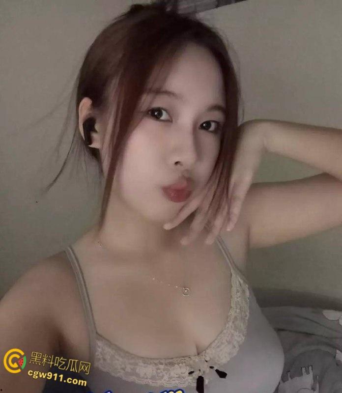 吉林反差母狗【程书宁】,巨乳细腰白虎嫩穴,深喉口交掰逼求操,两个奶子跟个小白兔一样太骚了 ! 第1张 吉林反差母狗【程书宁】,巨乳细腰白虎嫩穴,深喉口交掰逼求操,两个奶子跟个小白兔一样太骚了 ! 第1张