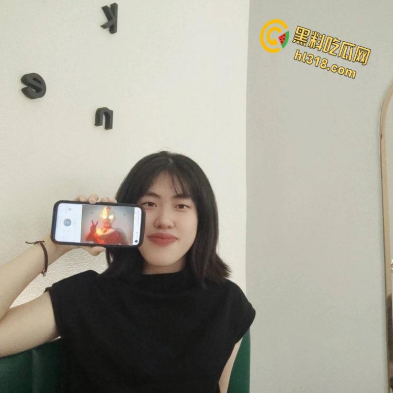 内蒙古城市技术学院幼师【庄雅文】，性欲强盛的小母狗，粉唇灵活吞吐肉棒，性感蜜桃臀被疯狂后入 !  第8张