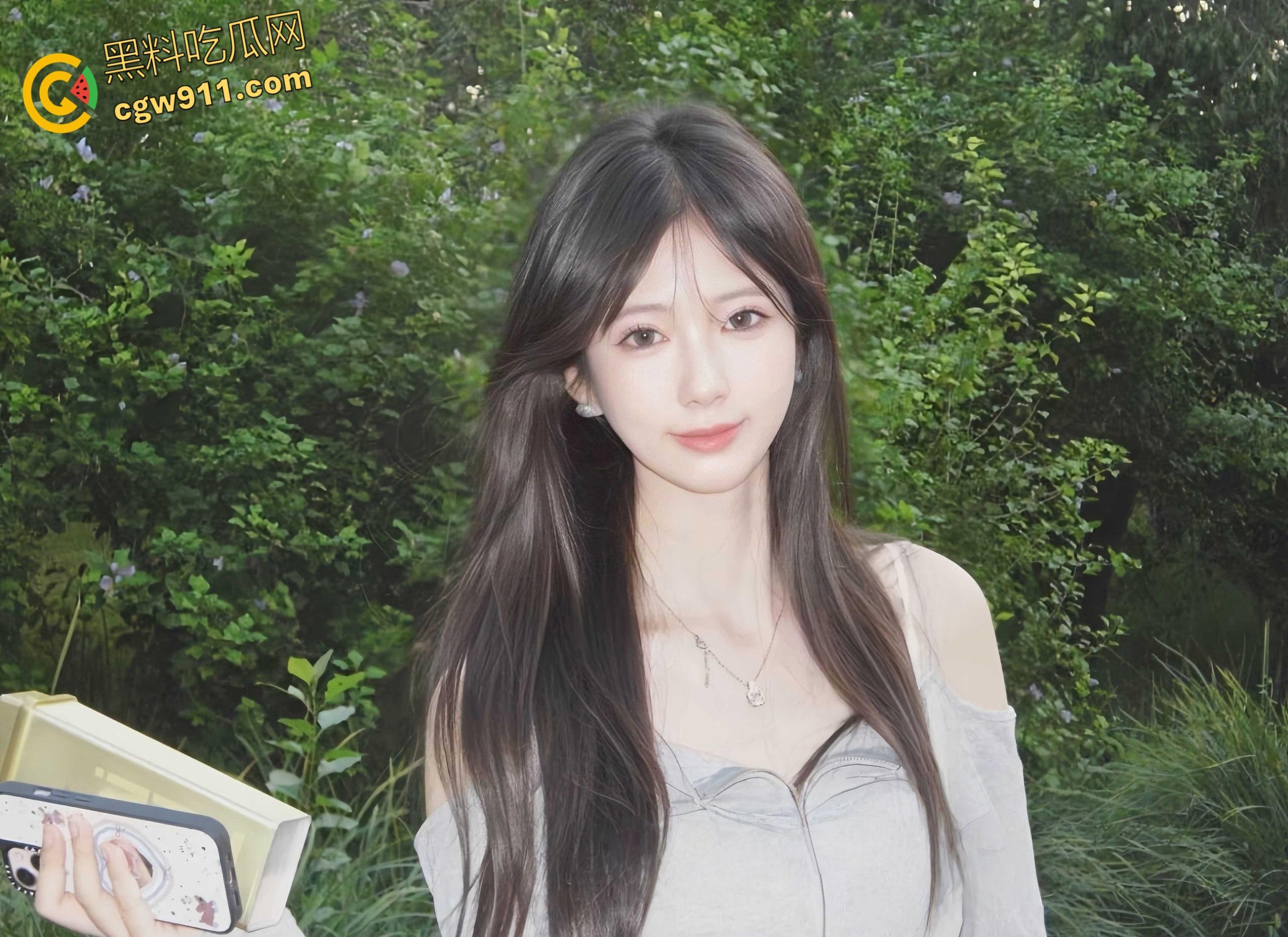 中国民航大学空乘专业【林薇】，173大长腿御姐水多逼紧，被男友镜子前各种姿势玩弄，天生的好炮架！  第1张