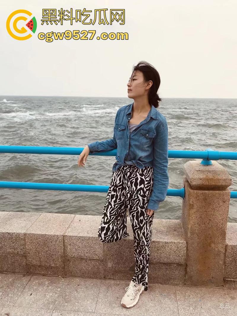 南京师大清纯学妹【卢瑞涵】，大长腿性感嫩妹，背着男友和体育生开房，趴着吃鸡大喊爸爸操我！  第3张