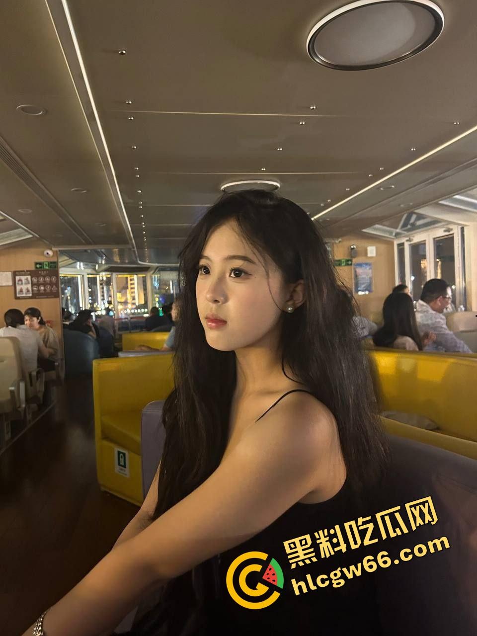 女友闺蜜【赵汝】开档丝袜被中出,御姐脸傻白甜性格,深情舔屌主动骑坐,小穴松垮得像被操穿! 第6张 女友闺蜜【赵汝】开档丝袜被中出,御姐脸傻白甜性格,深情舔屌主动骑坐,小穴松垮得像被操穿! 第6张