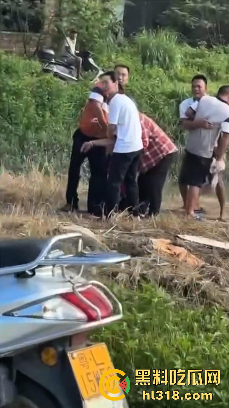 广东惠州恐怖事件，双月湾一女孩独自回家，竟被人尾随后失踪，尸体在河里被发现，疑似是人贩子！  第11张