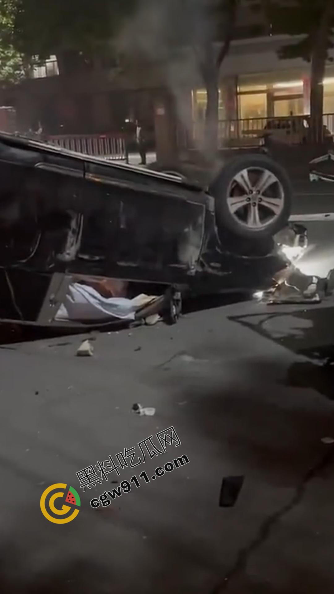 山东聊城酒驾惨祸!一夜间造成8死1伤惨烈场面,路面染血惨不忍睹,令人们悲痛欲绝。 第4张 山东聊城酒驾惨祸!一夜间造成8死1伤惨烈场面,路面染血惨不忍睹,令人们悲痛欲绝。 第4张