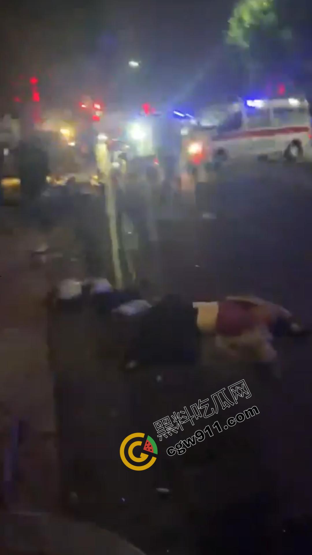 山东聊城酒驾惨祸!一夜间造成8死1伤惨烈场面,路面染血惨不忍睹,令人们悲痛欲绝。 第7张 山东聊城酒驾惨祸!一夜间造成8死1伤惨烈场面,路面染血惨不忍睹,令人们悲痛欲绝。 第7张