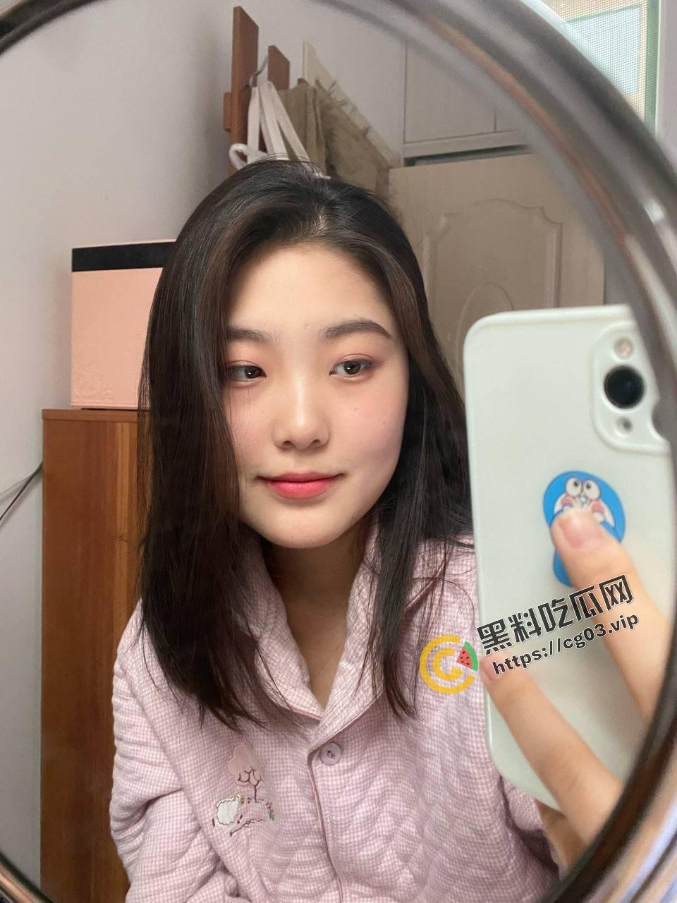 承德应用技术职业学院王丹 女M 反差婊 喜欢被虐 视频被渣男前男友流出  第1张