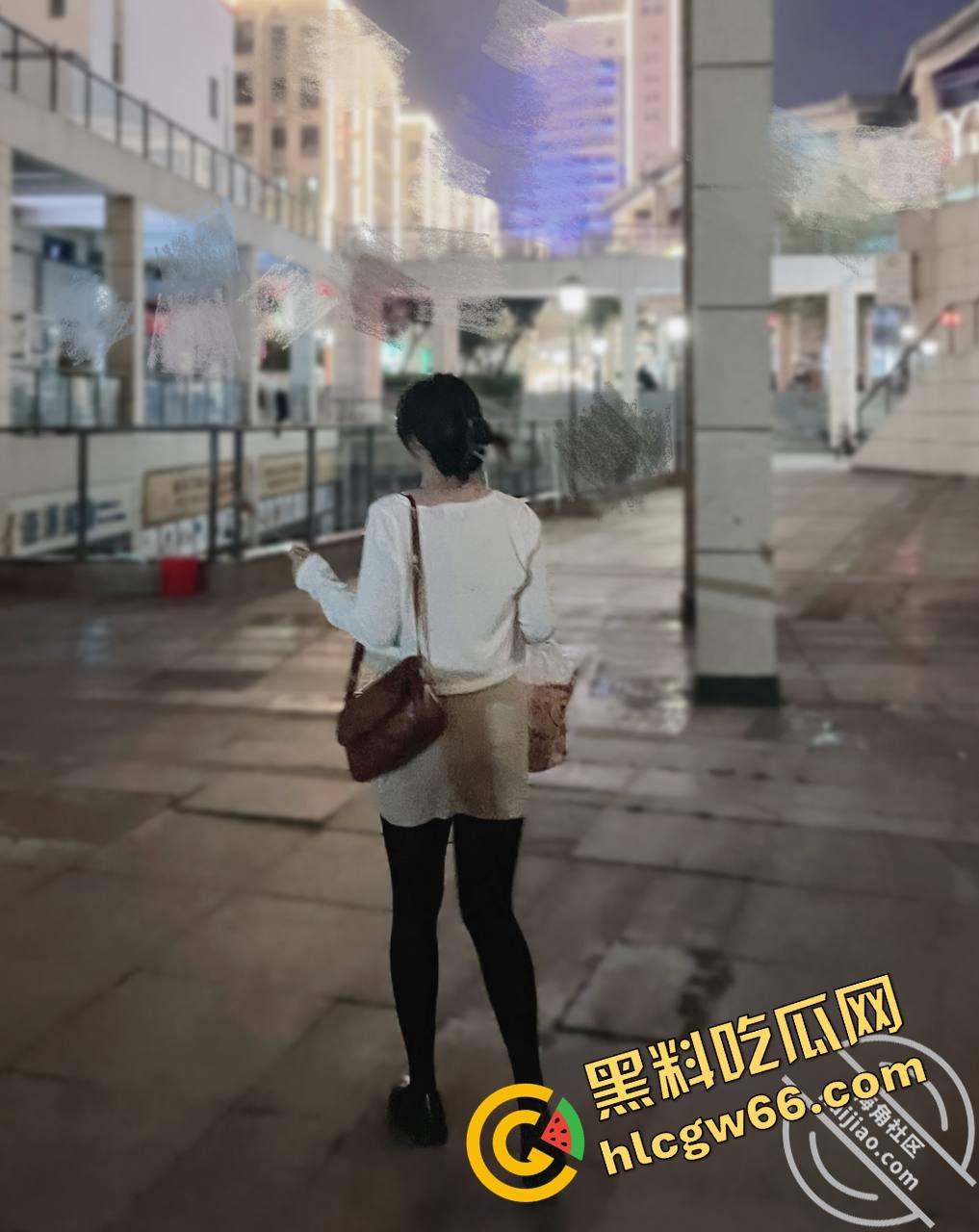 海角精品帖子,巨乳表姐住我家.在大城市的网红表姐被渣男伤透了心,瞒着家人要偷偷跑回来! 第20张 海角精品帖子,巨乳表姐住我家.在大城市的网红表姐被渣男伤透了心,瞒着家人要偷偷跑回来! 第20张