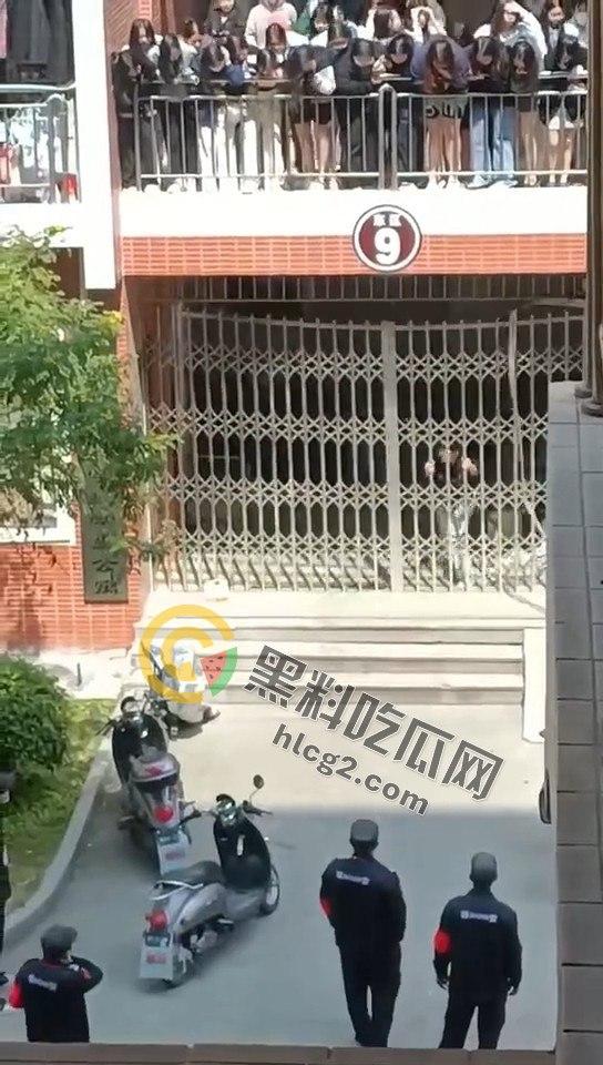 广州华商学院心机女骗局曝光：男生被骗进女生宿舍的丑闻  第14张