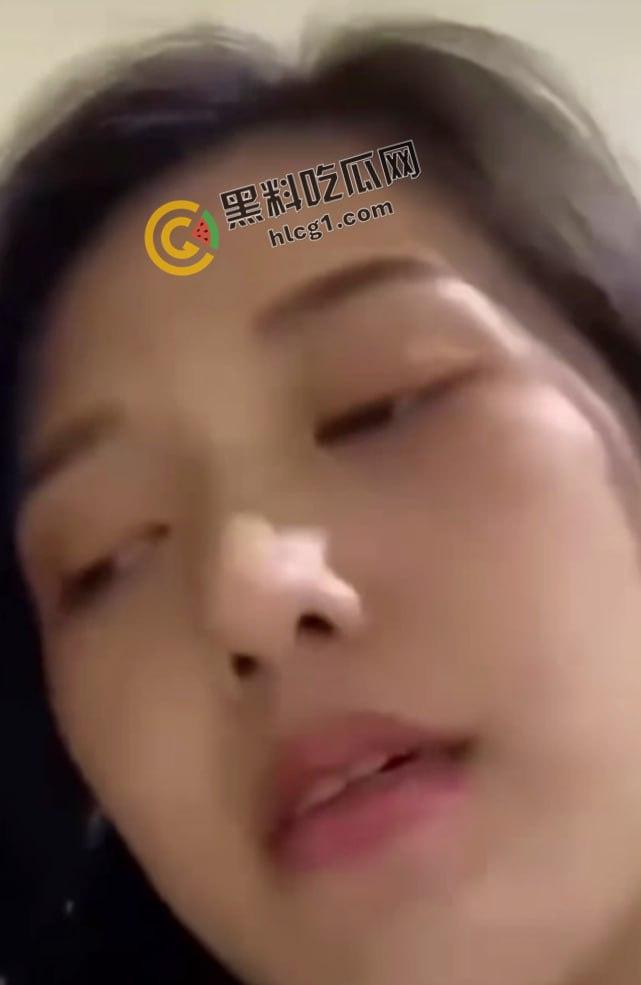 京爷豪掷30万买小米SU7 只为操极品长腿辣妹人妻女销售 无套内射视频曝光！  第8张