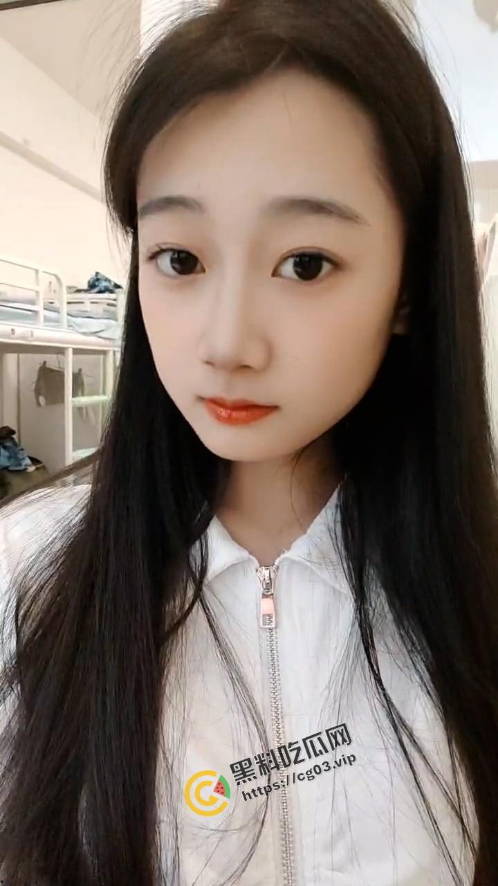 清纯反差婊骚货女友 经常和别人约炮 出轨 偷情 被现男友投稿曝光  第7张