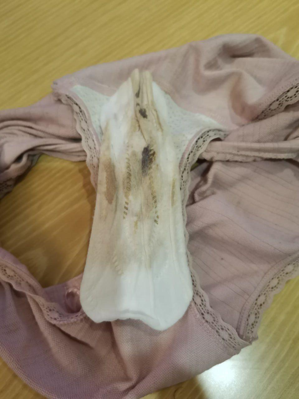 超真实迷奸！大神约炮南宁02年大学生 下药迷倒狠狠的玩 滴蜡 鞭打 死猪一样的嫩妹子 逼逼超紧  第8张