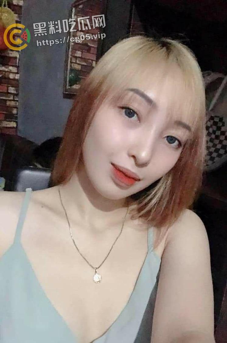 菲律宾网红 Yummy Mo Lodi Zzy 自拍泄密完整版  照片那么清纯 脱了衣服跟换了个人似的骚 第2张