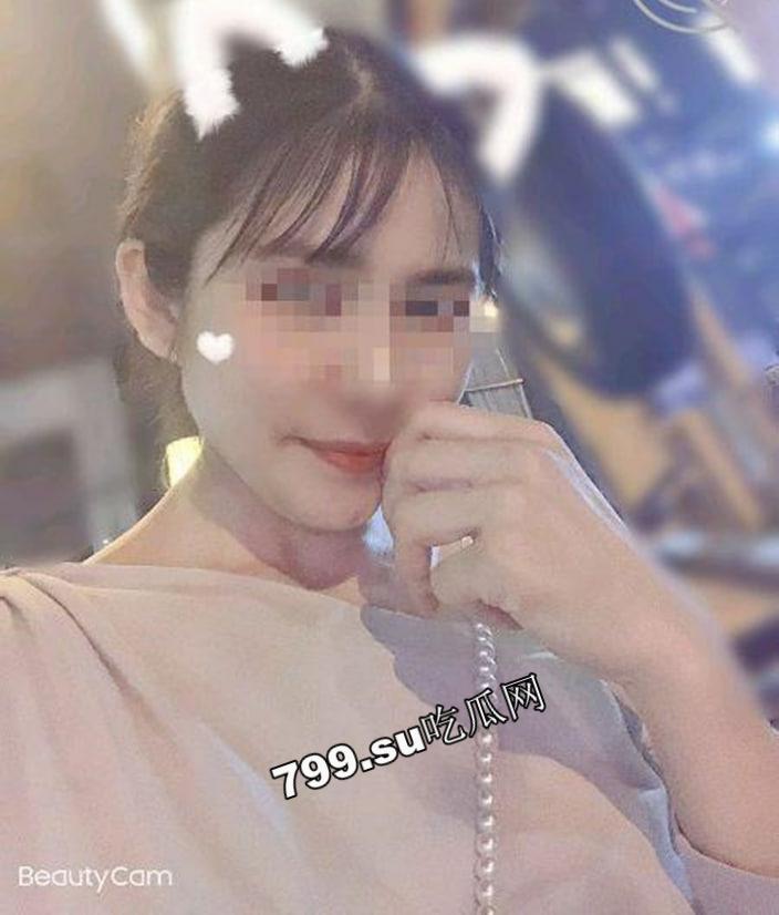 海角社区乱伦大神强上女房东 以记录之名把少妇房东野外按在草地抽插观众太多转战厕所继续 第9张 海角社区乱伦大神强上女房东 以记录之名把少妇房东野外按在草地抽插观众太多转战厕所继续 第9张