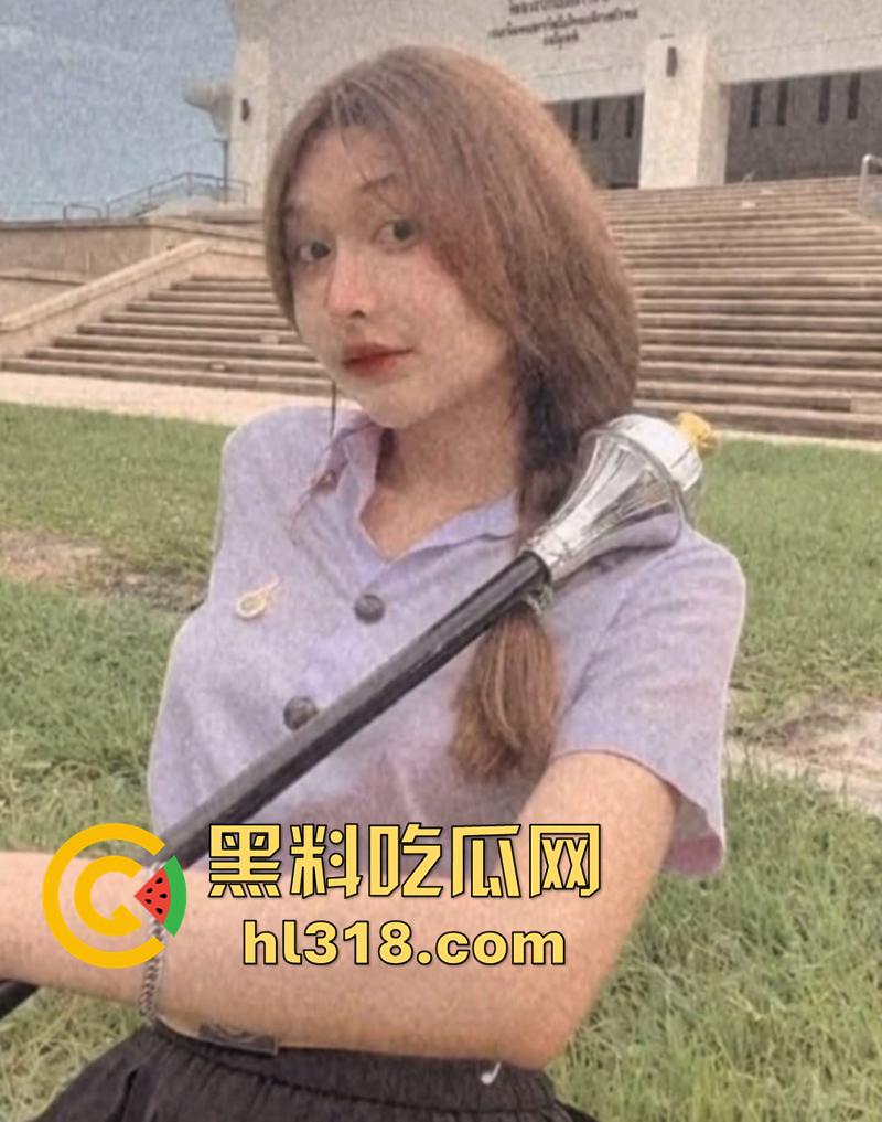 泰国拉拉队女神【Kae】，还在上高中的极品尤物，身材一流大奶翘臀，三点粉嫩性感诱人自慰视频流出！  第5张