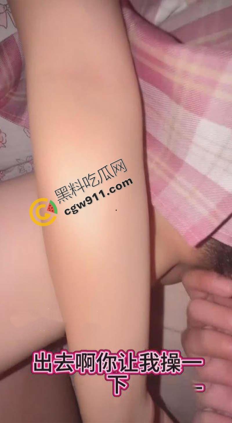 海角达人:趁姐姐熟睡弟弟偷偷插入了姐姐的蜜穴,大胆的弟弟与诱人姐姐的秘密 第6张 海角达人:趁姐姐熟睡弟弟偷偷插入了姐姐的蜜穴,大胆的弟弟与诱人姐姐的秘密 第6张