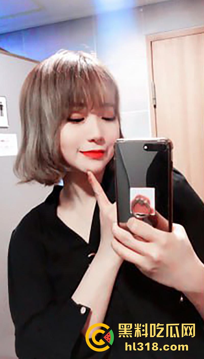 绿帽瓜友投稿，分享自己的大奶极品女友，还灌醉迷晕后给兄弟玩，这真是义父级的好兄弟啊！  第1张