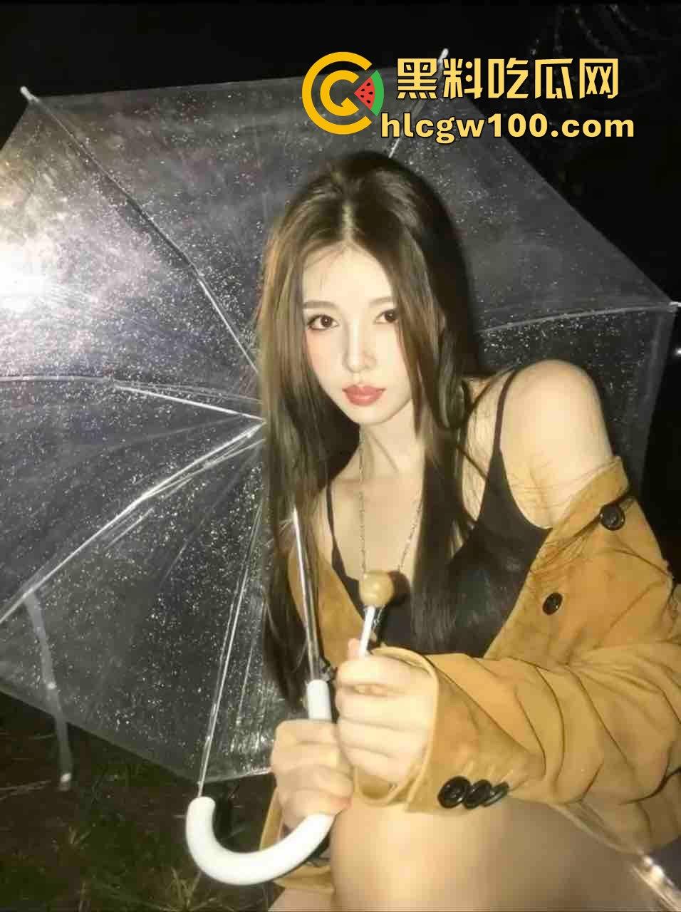 温州富婆少妇【李若曦】包养体校猛男，靠大屌喂饱她，每次被操到腿软还掏零花钱，男大全程记录操逼细节！  第4张