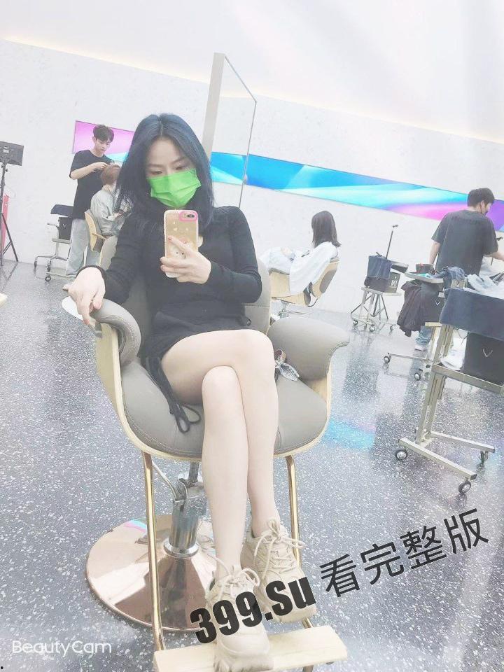 楼凤曝光 广州白云区楼凤「张盈静」 贤妻良母的长相 为生活下海接客 生活照自拍和接客视频流出  第2张