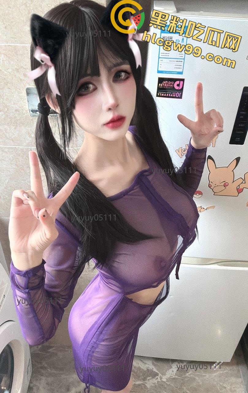 顶级CosG奶萝莉美少女福利姬【煜煜】黑丝性感情趣装裸舞，一线天美鲍榨汁自慰  第45张