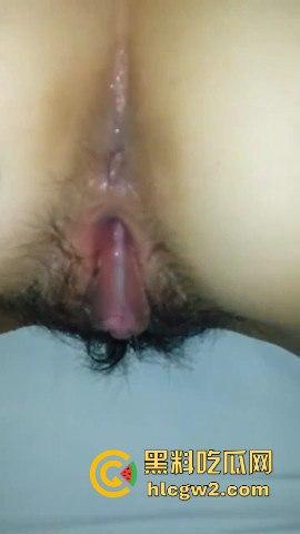 渣男分手后疯曝前女友私密视频！气质反差婊清纯表皮撕碎，清纯外表下的淫荡一面尽显 巨乳淫态全网看个透！  第7张