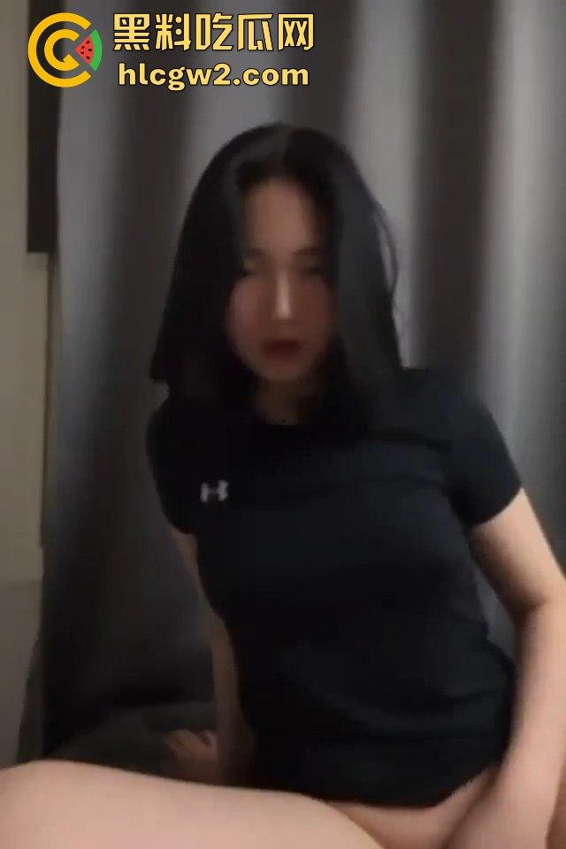 渣男分手后疯曝前女友私密视频！气质反差婊清纯表皮撕碎，清纯外表下的淫荡一面尽显 巨乳淫态全网看个透！  第13张