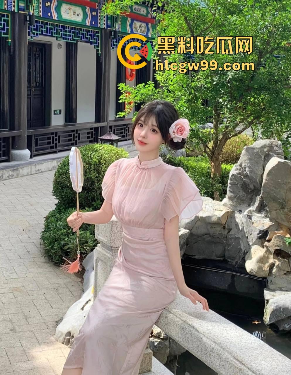 大学生寒假异地久别重逢，见面就开干，满房都是爱液和喘息，从床干到地，抱着不撒手猛猛干久别胜新婚！  第4张