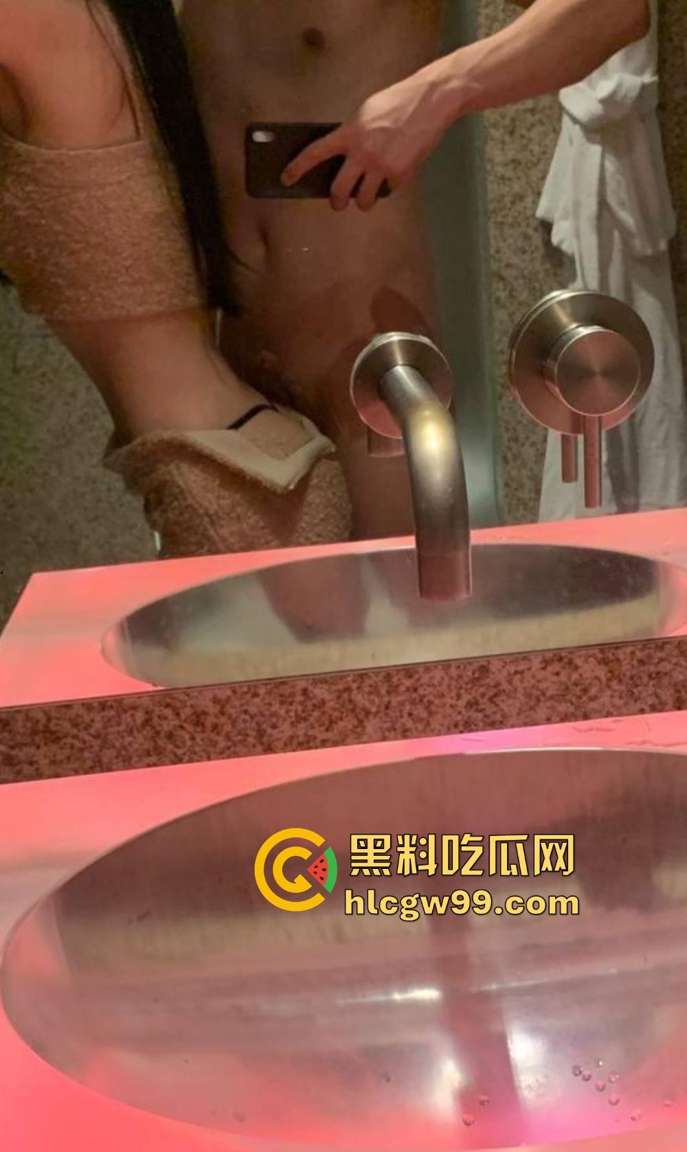 长沙炮神狂扫小淫妇，奥迪A6一开一路收割淫乱小婊子，身材爆炸的性瘾骚货，淫乱私拍流出百人斩目标稳了！  第34张