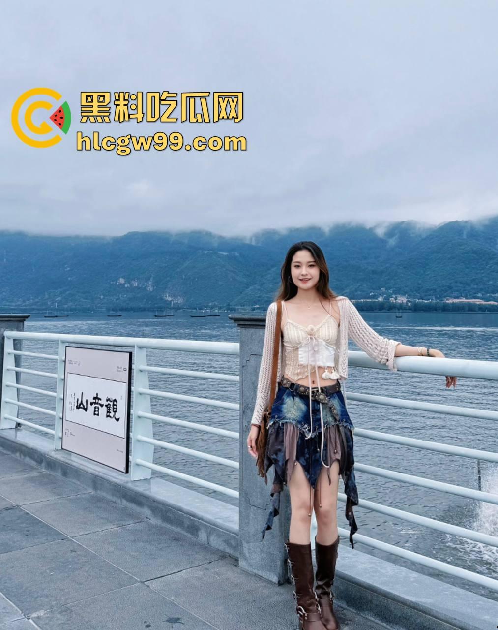 狼友投稿曝光大学生前女友【林辛】私下欠操成性，平时旅游拍美照，约炮帅哥被调教成母狗，放假就是淫乱季！  第7张
