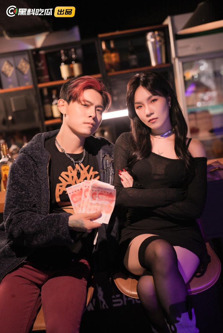 黑料吃瓜网出品-《江南第一小屌童锦程798&吴柳芳之花小龙&王老师爱情故事》第一集! 第10张 黑料吃瓜网出品-《江南第一小屌童锦程798&吴柳芳之花小龙&王老师爱情故事》第一集! 第10张