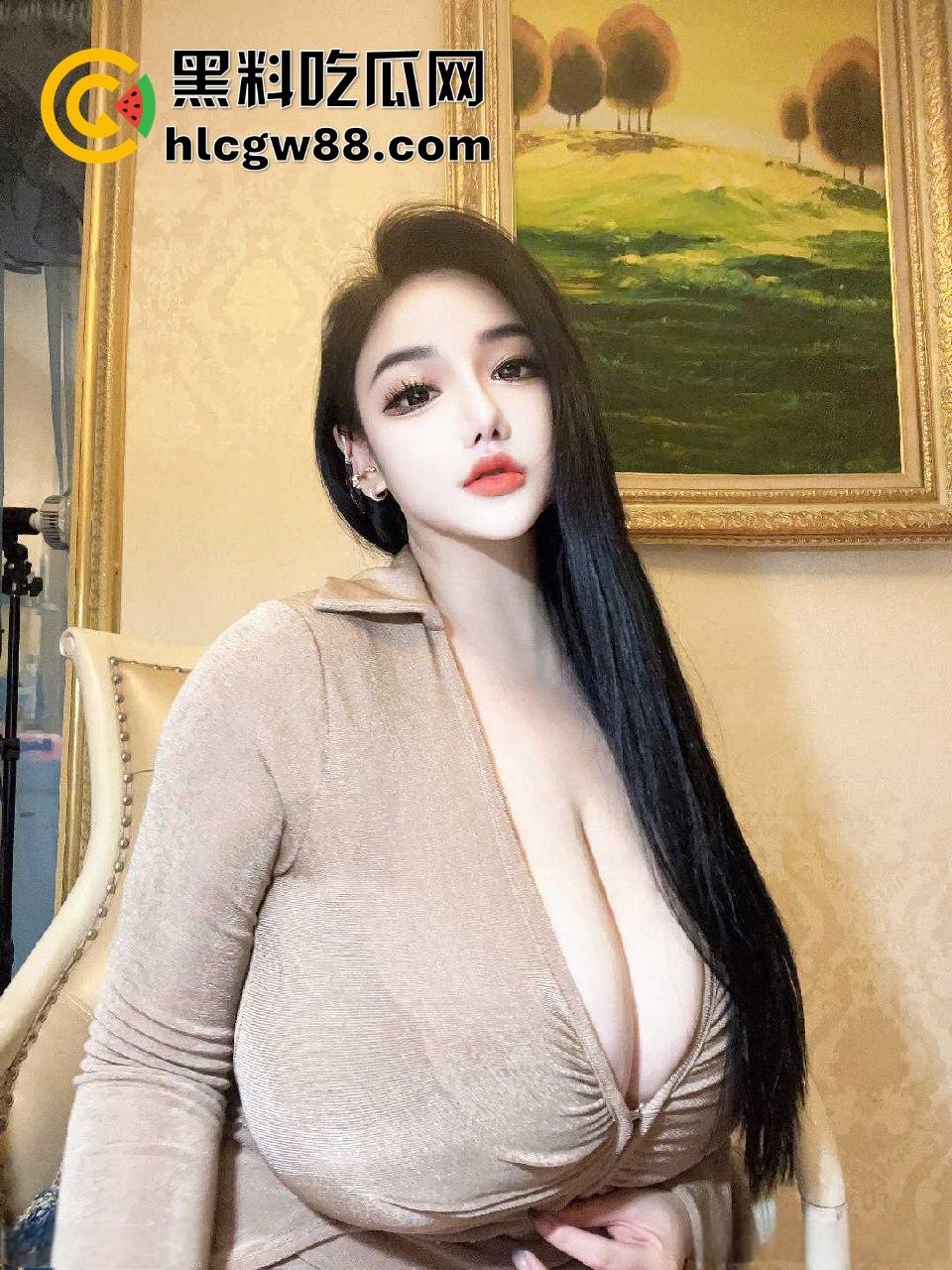 海南奶王【袁萌萌】这巨乳真实存在？至少FGH级别，走路自带摇晃特效，这奶还能塞进衣服里？  第8张