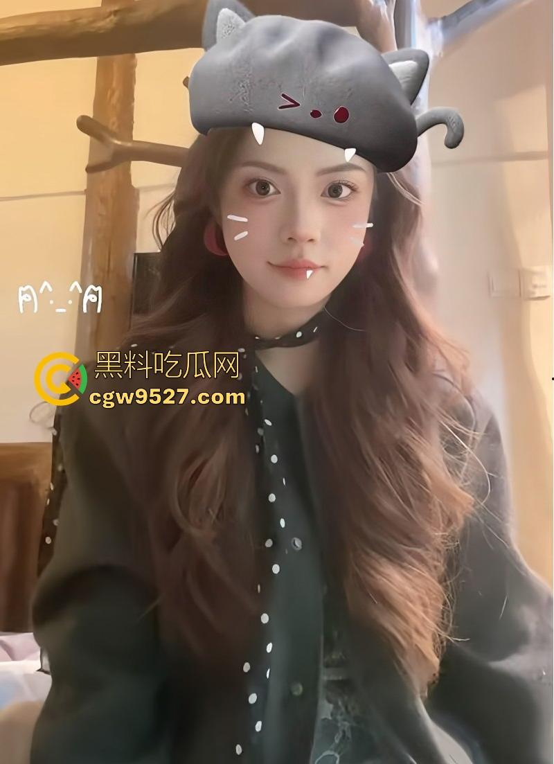 抖音约炮【铁锤妹妹】长时间的聊骚终于得手，紧致嫩穴夹得欲仙欲死，极致的反差骚逼！  第7张