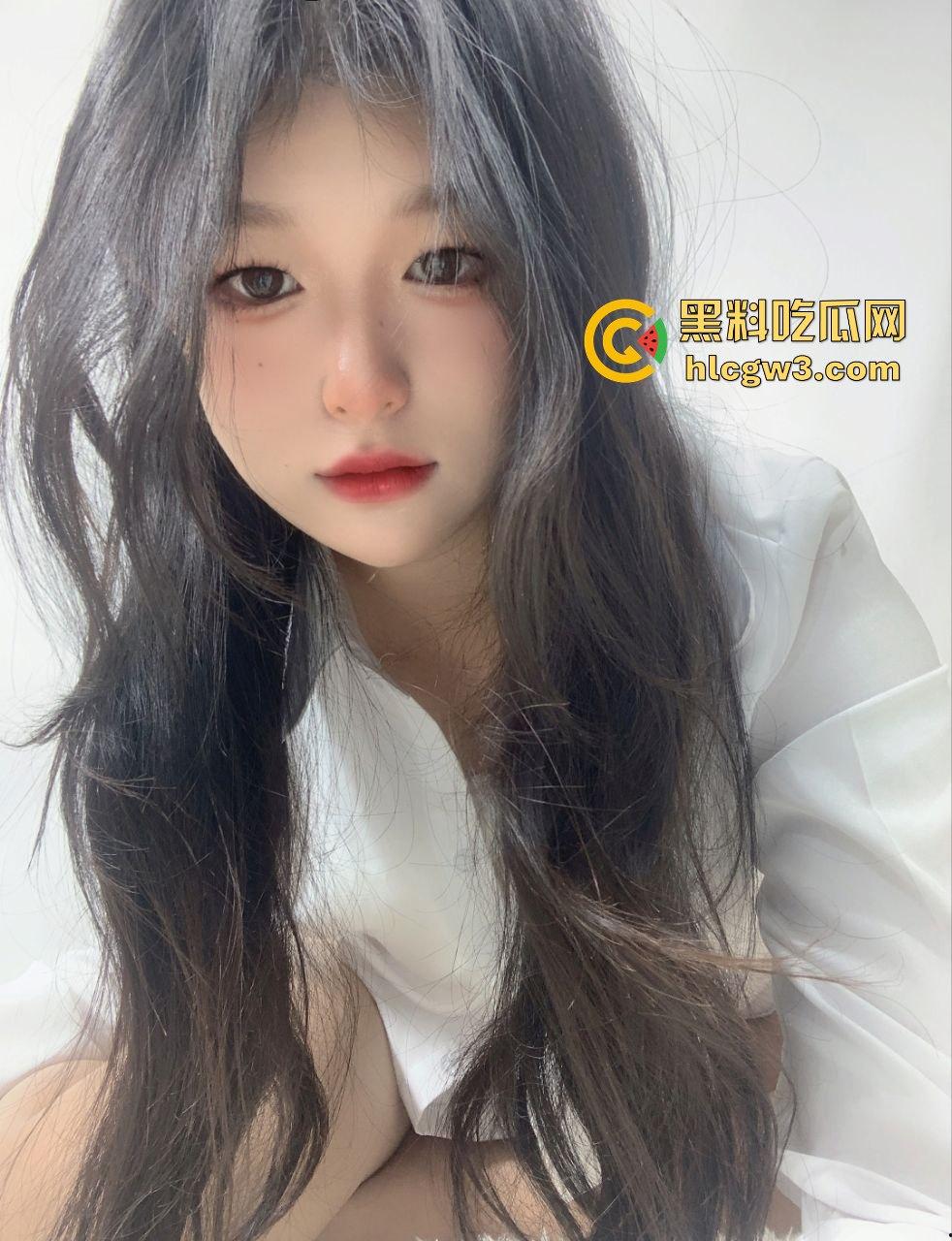 推特高颜福利姬【桃谷若姬子】露脸资源流出！付费门槛直接崩了，白嫖这么香还真有人冤大头花钱？  第1张