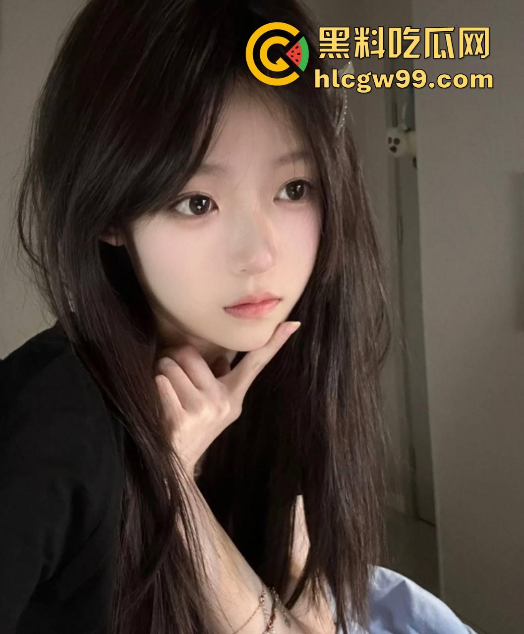 山西林业职业技术学院『林甜甜』曾经的高冷女神如今成跪地小母狗,喝尿舔脚任人践踏,扇脸羞辱都不敢喘气! 第1张 山西林业职业技术学院『林甜甜』曾经的高冷女神如今成跪地小母狗,喝尿舔脚任人践踏,扇脸羞辱都不敢喘气! 第1张