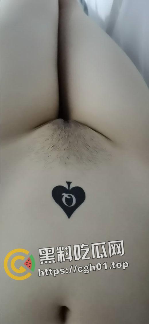 女大学生媚黑婊 子宫纹上黑色Q 此生只被黑人草 参加尼哥淫趴视频呗流出  第9张