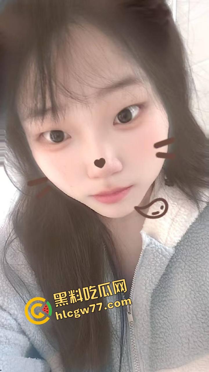 上海同济大学嫩妹【刘思雨】欠前男友钱不还,最后靠卖身结婚抵债,这婚礼干脆叫赔偿仪式吧! 第6张 上海同济大学嫩妹【刘思雨】欠前男友钱不还,最后靠卖身结婚抵债,这婚礼干脆叫赔偿仪式吧! 第6张