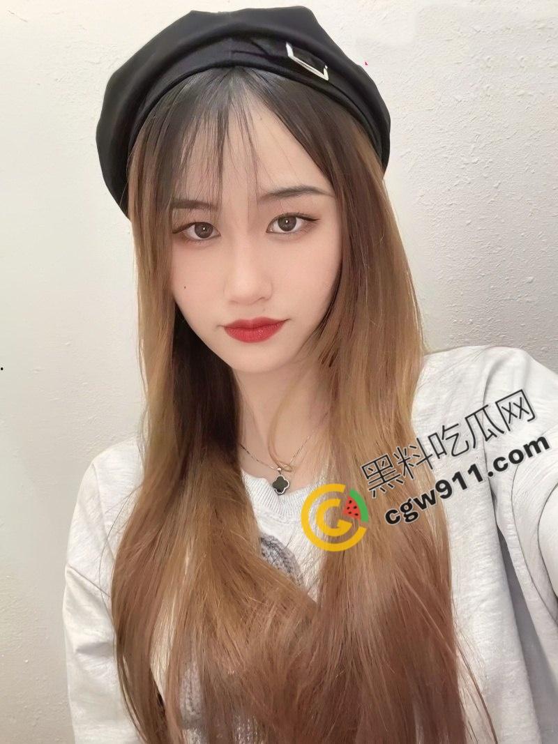 江西婺源长腿骚货【朱亚慧】私密视频曝光:火辣身材巨乳晃荡,被男友粗暴爆操,颜射满脸,蜜穴汁水横流,淫荡爆表 第1张 江西婺源长腿骚货【朱亚慧】私密视频曝光:火辣身材巨乳晃荡,被男友粗暴爆操,颜射满脸,蜜穴汁水横流,淫荡爆表 第1张