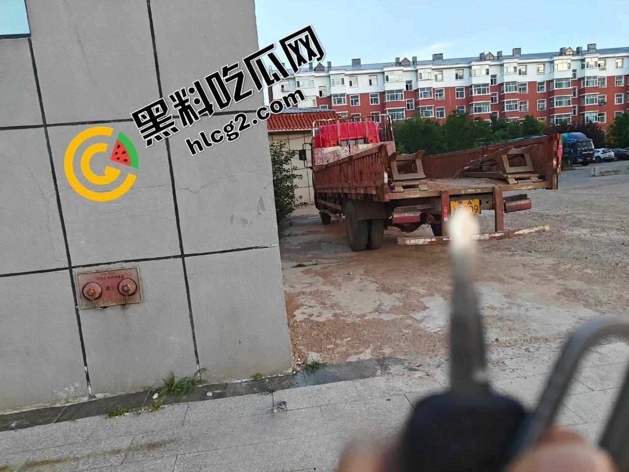 热门大瓜！呼伦贝尔阿荣旗战地 小情侣半夜货车边野战 后入爆操时被偷拍 全网疯传！  第7张