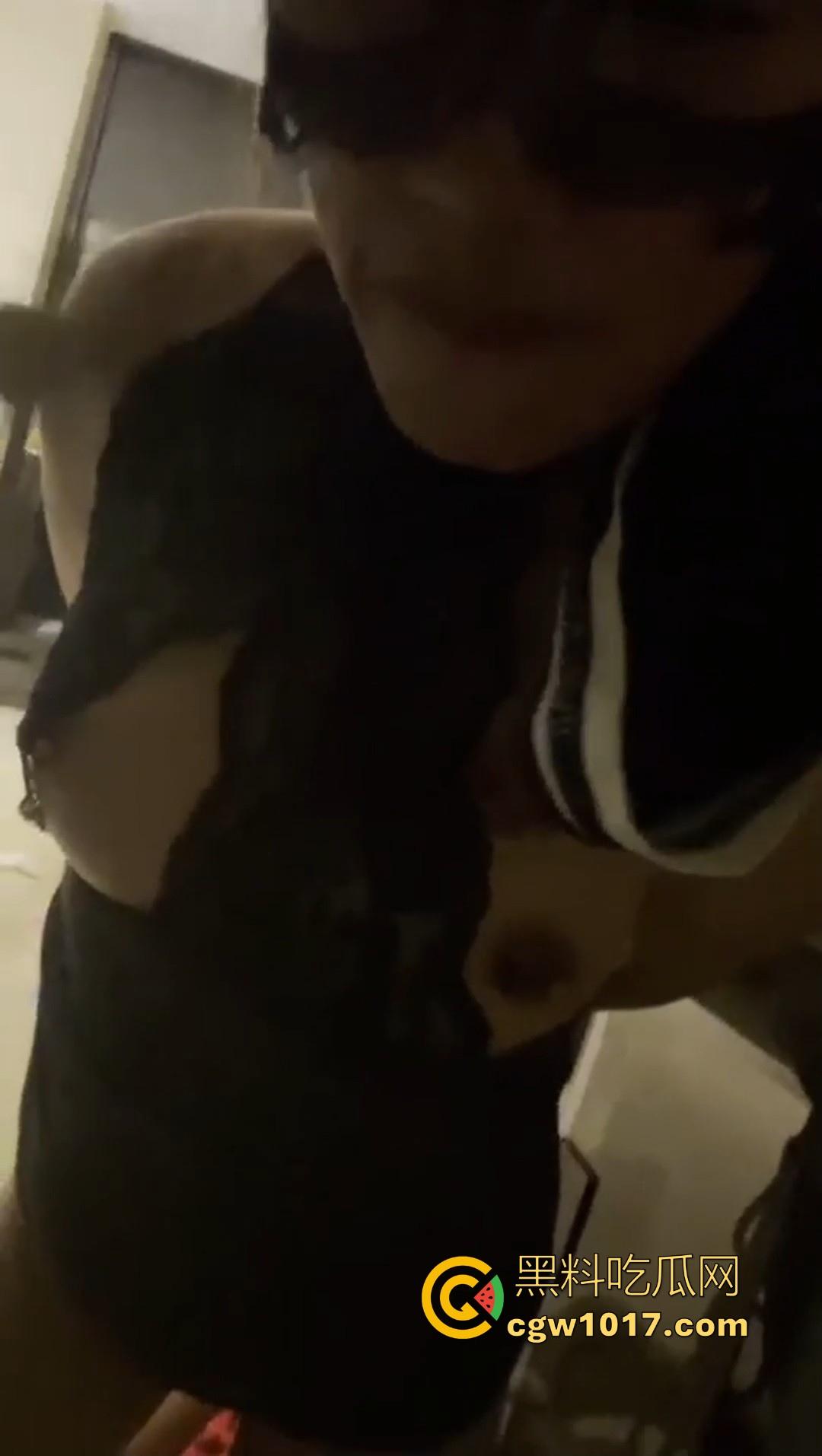 重口调教女奴！制黄金、吃厕纸、喝厕所谁、厕奴化调教，叫啥做啥，这女奴隶调教的可以，极其重口味！  第6张