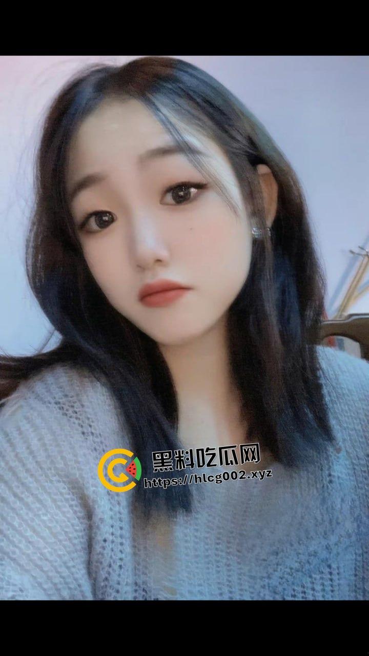 江苏苏州高颜值性瘾少妇『刘安琪』婚后约炮被内射后 装着精液带回家给绿毛龟舔逼! 第2张 江苏苏州高颜值性瘾少妇『刘安琪』婚后约炮被内射后 装着精液带回家给绿毛龟舔逼! 第2张