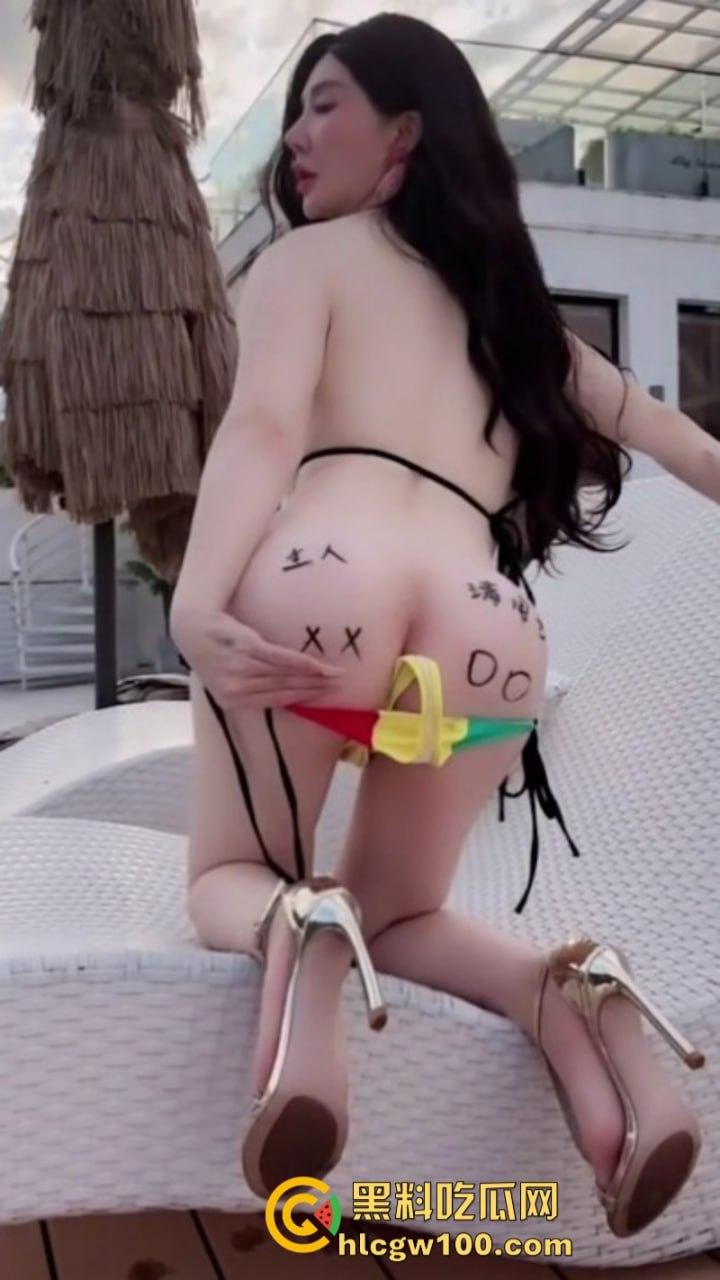 秀人网【潘娇娇】最新泳池比基尼流出！淫语诱惑模拟乳交，漏逼露点一览无余，这骚鸡是真的骚啊！  第9张