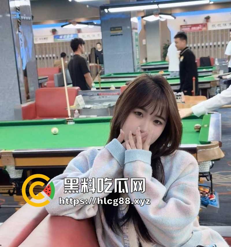 湖北师范大三嫩妹『礼温可』白皮骚狗勾魂反差婊,甜脸藏淫心,初操爽翻问群P不拒,饭后叫兄弟轮奸狂干! 第1张 湖北师范大三嫩妹『礼温可』白皮骚狗勾魂反差婊,甜脸藏淫心,初操爽翻问群P不拒,饭后叫兄弟轮奸狂干! 第1张