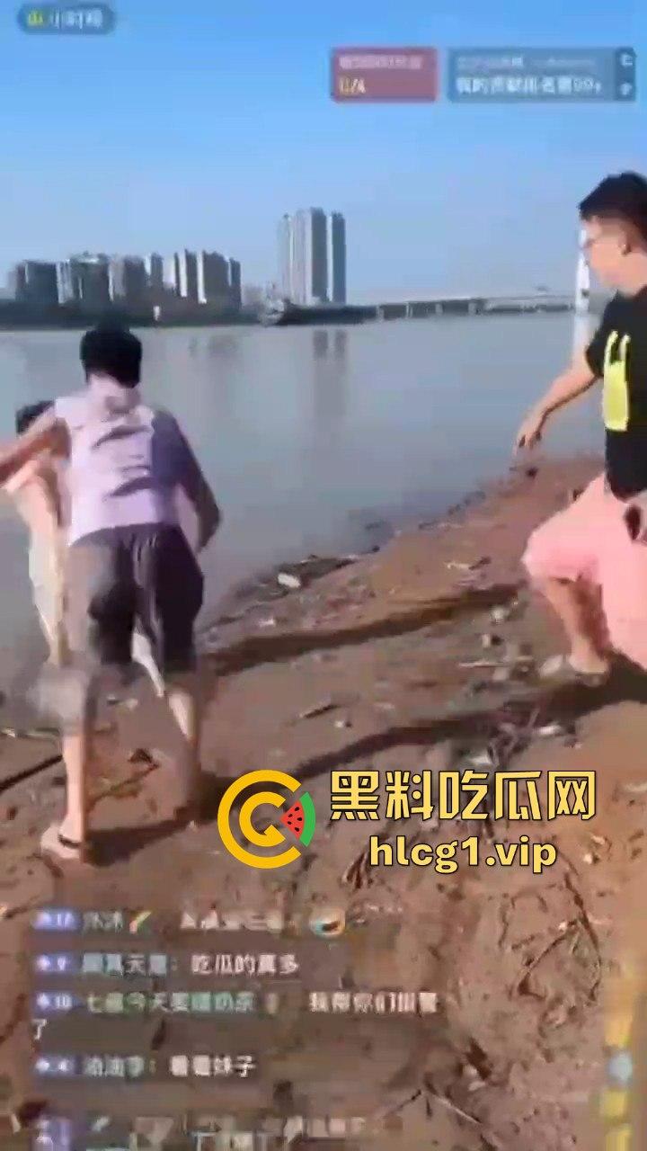 湘潭惊天骗婚案,五十岁大妈假冒身份骗婚二十岁小伙,荒唐谎言曝光,小伙被骗得团团转! 第5张 湘潭惊天骗婚案,五十岁大妈假冒身份骗婚二十岁小伙,荒唐谎言曝光,小伙被骗得团团转! 第5张