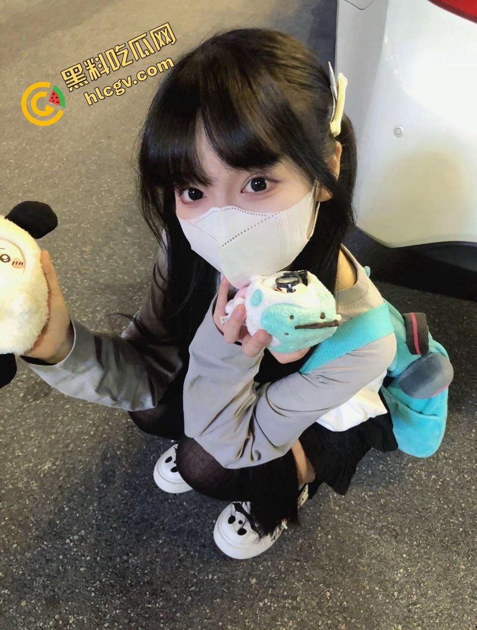 抖音清纯双马尾小萝莉『笨蛋小芋』小少萝炮架真养眼 自慰后入娇喘吁吁 独家曝光流出！  第4张