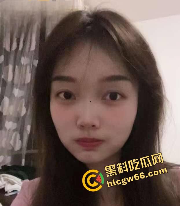 商丘职院清纯校花『孙秋雨』私下偷约炮被干成狗,后入视频流出骚到全网爆炸! 第2张 商丘职院清纯校花『孙秋雨』私下偷约炮被干成狗,后入视频流出骚到全网爆炸! 第2张