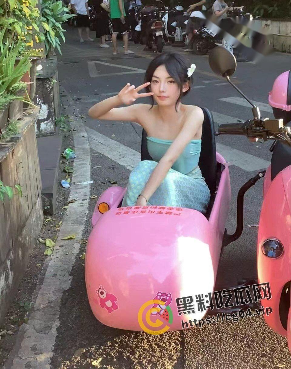 癞蛤蟆终于吃到了天鹅肉！蛰伏多年的猥琐男终于追到了女神 直接给干哭 还把女神给曝光了出来炫耀 多图警告  第11张