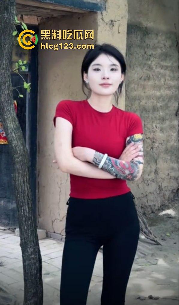 抖音200万粉网红「轩姨」激情视频被前男友曝光！水手服女上位！  第5张