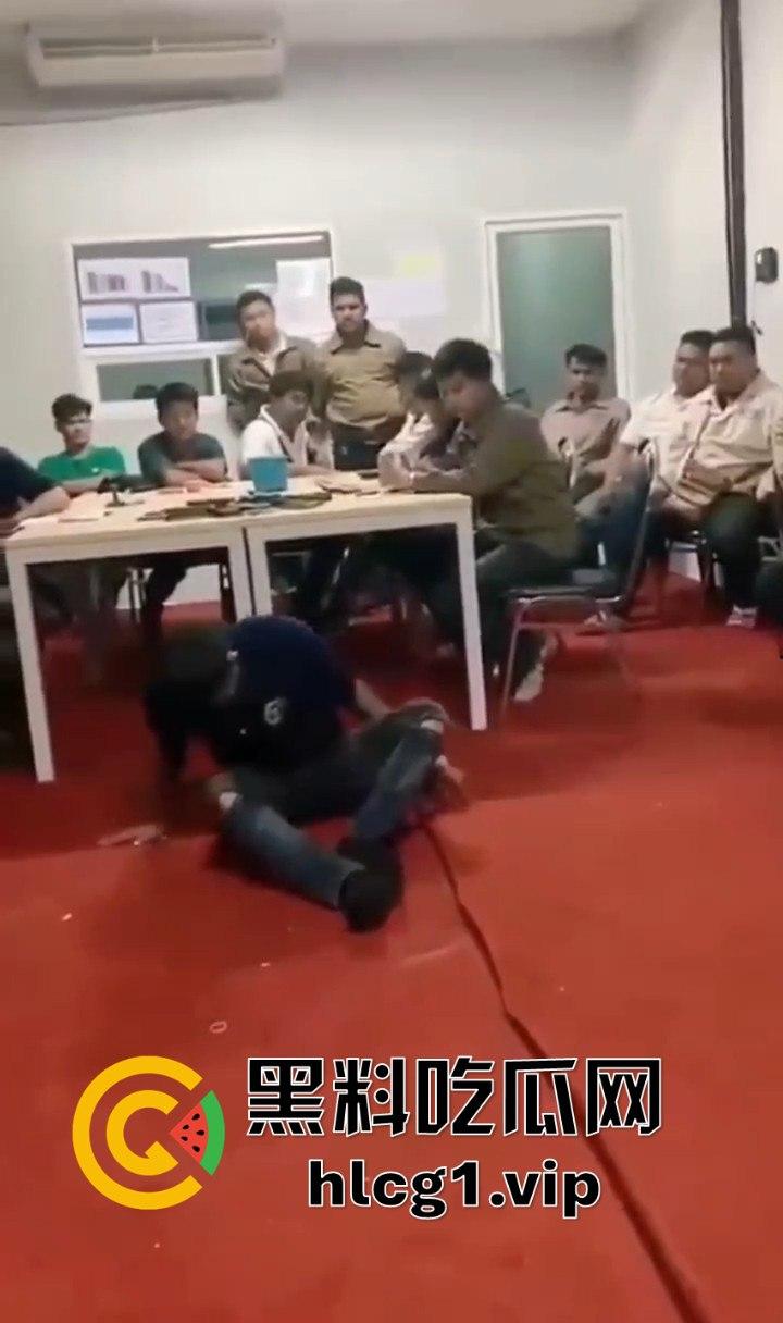 比孤注一掷还惨的缅北骗局！男子被折磨至脑袋几乎踢爆，绝望无助不敢反抗！  第1张