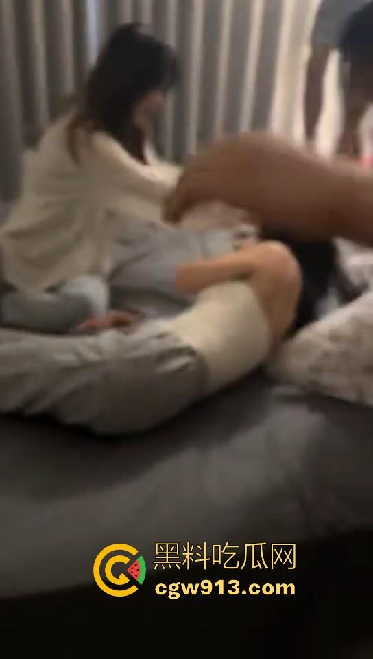 湖北武汉精神小伙和精神小妹，霸凌一个未成年女生，满18还敢造次？这种就应该抓进去关几天！  第5张